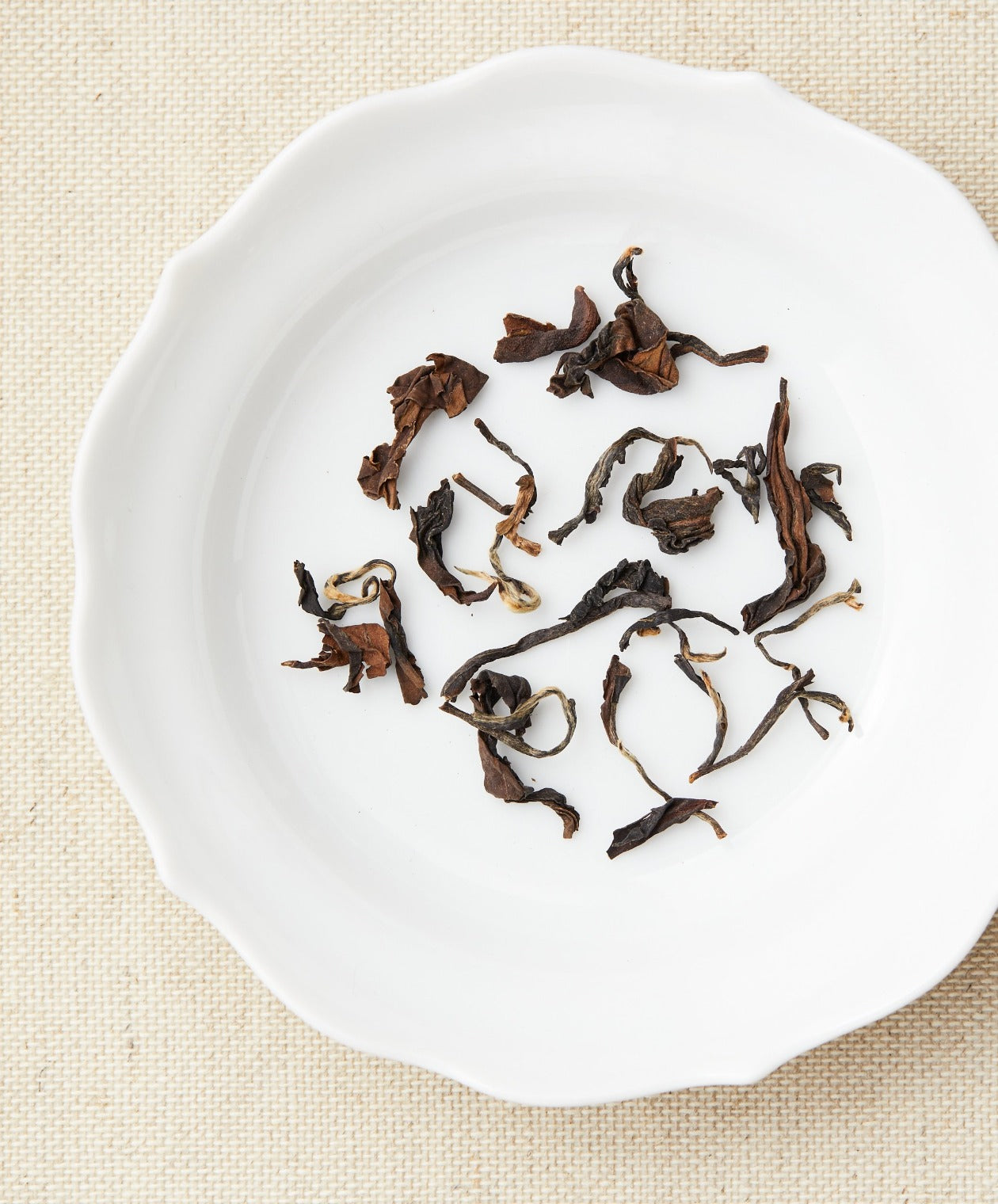 aged oriental beauty oolong dry