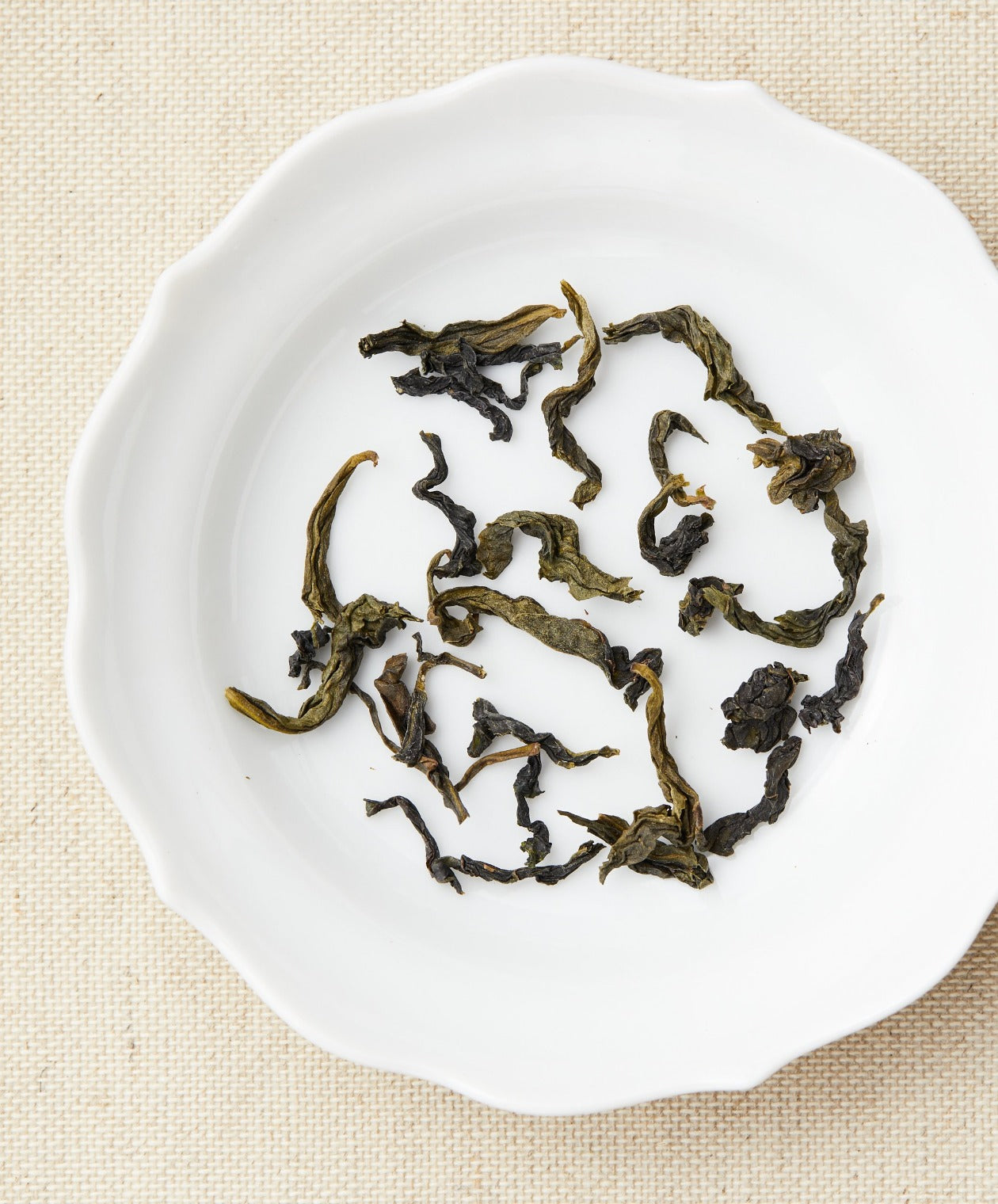 baozhong tea dry leaf
