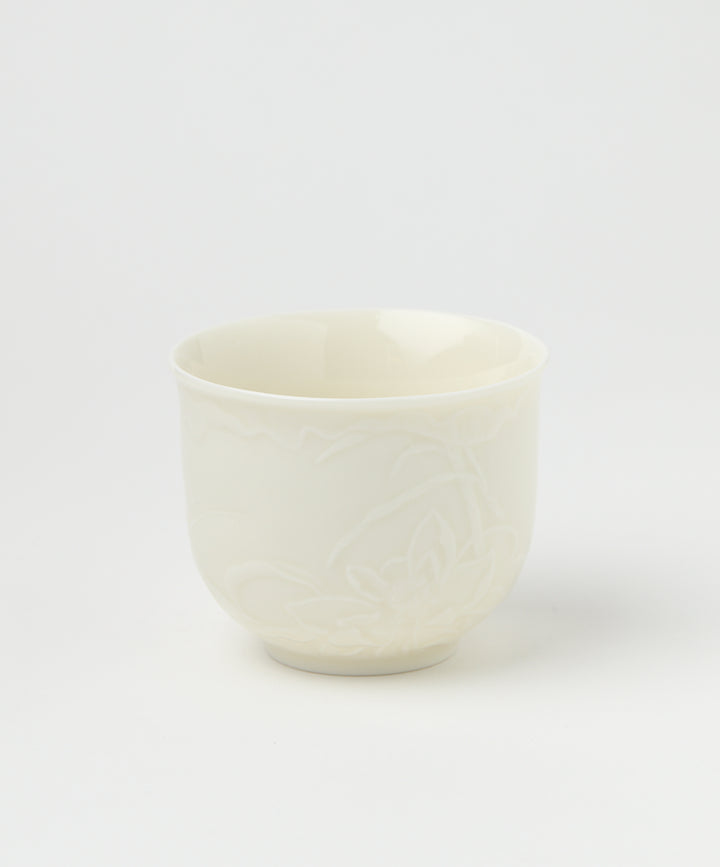 porcelain cup with flowers