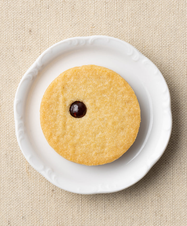 Best Raspberry Linzer Cookies