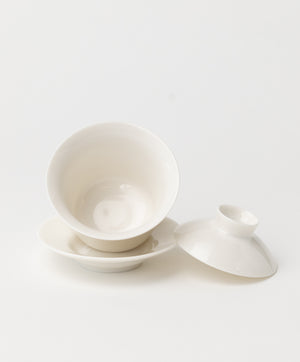 white porcelain gaiwan three pieces