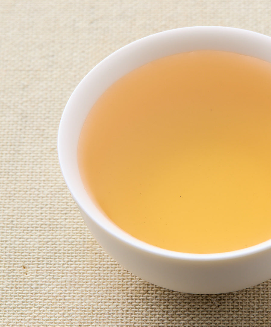 wuyi roast tea liquid in a cup