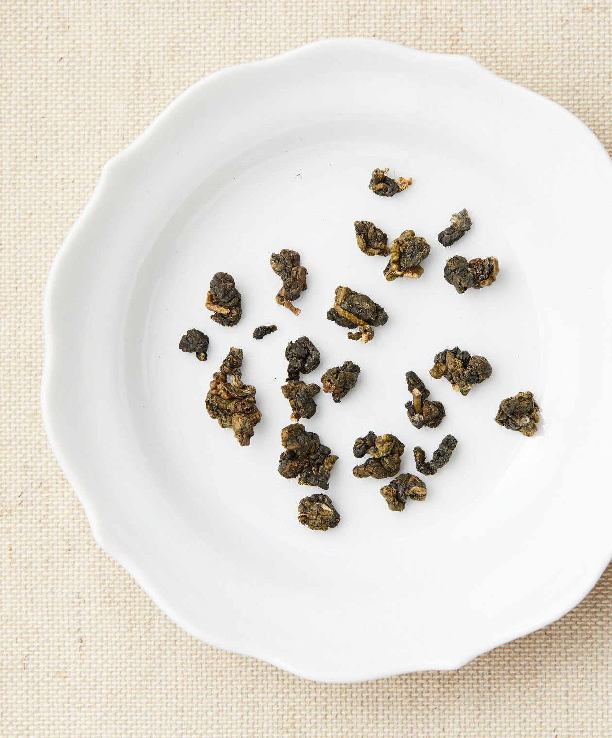 Li Shan oolong tea dry leaf